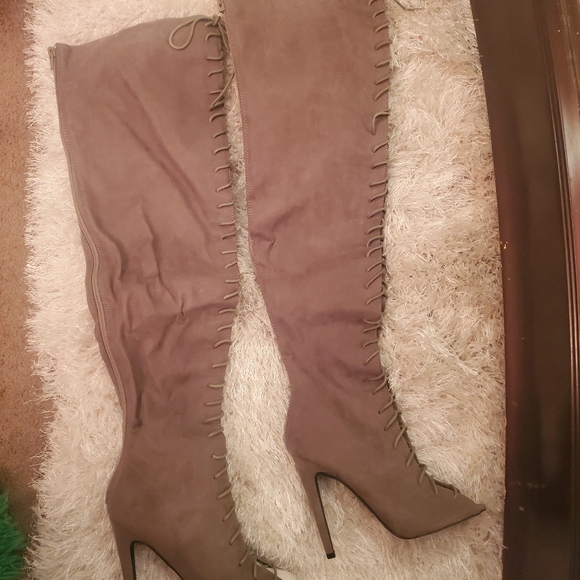 Qupid Women Suede Lace Up Peep Toe Thigh High - Picture 4 of 6